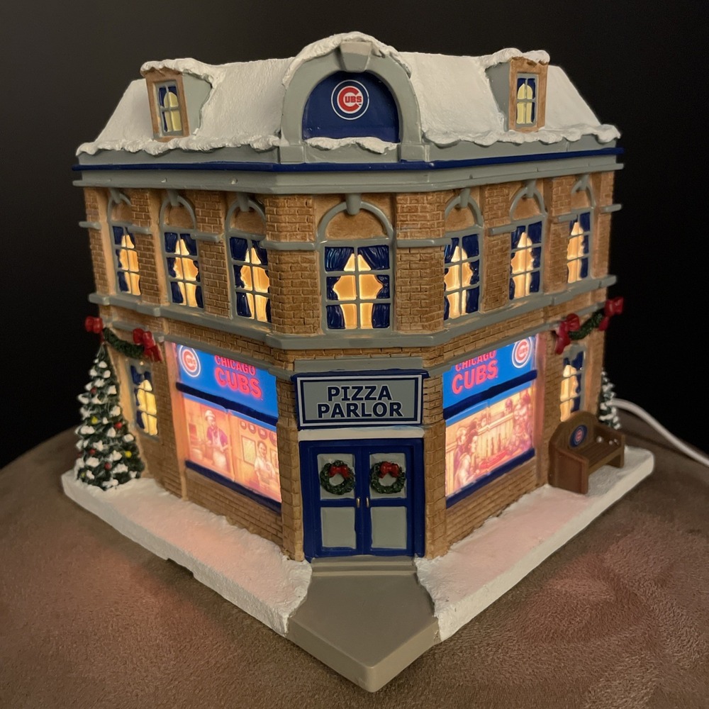 Hawthorne Village Chicago Cubs Pizza Parlor 2008 Christmas Collection Lighted